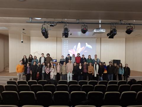 Campus France temsilcisi Fidan Dinç Fransa'daki Eğitim Üzerine Hibrit Bir Eğitim Gerçekleştirdi.